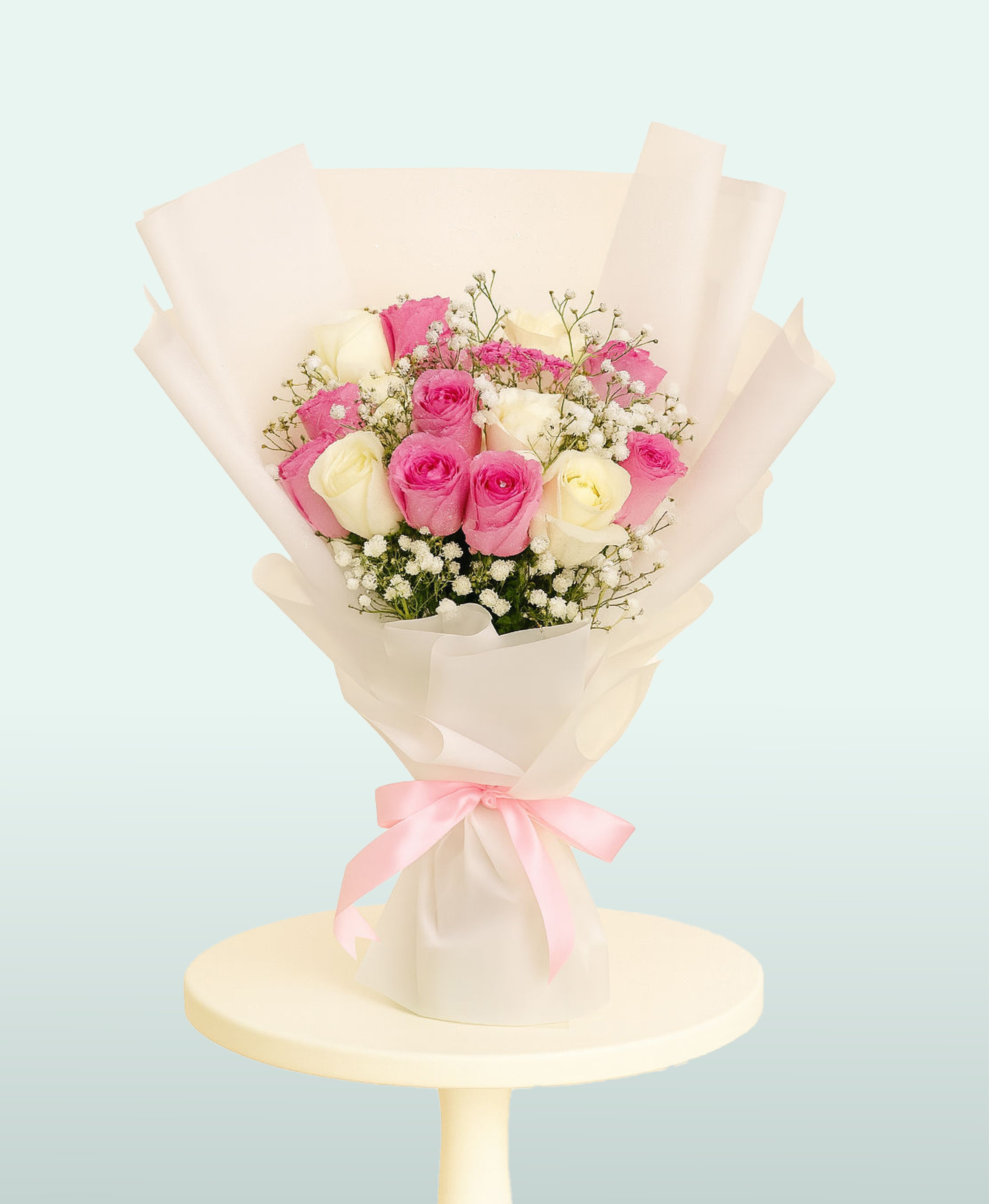 Elegant Embrace – Pink & White Rose Bouquet with Baby’s Breath